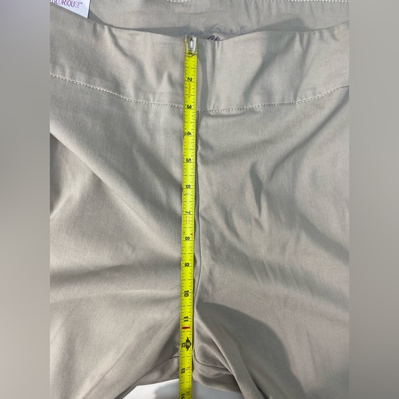 Gloria Vanderbilt Women’s Sz 18 Trouser Pull on Tummy Slimmer Mid Rise Pants - Picture 14 of 16